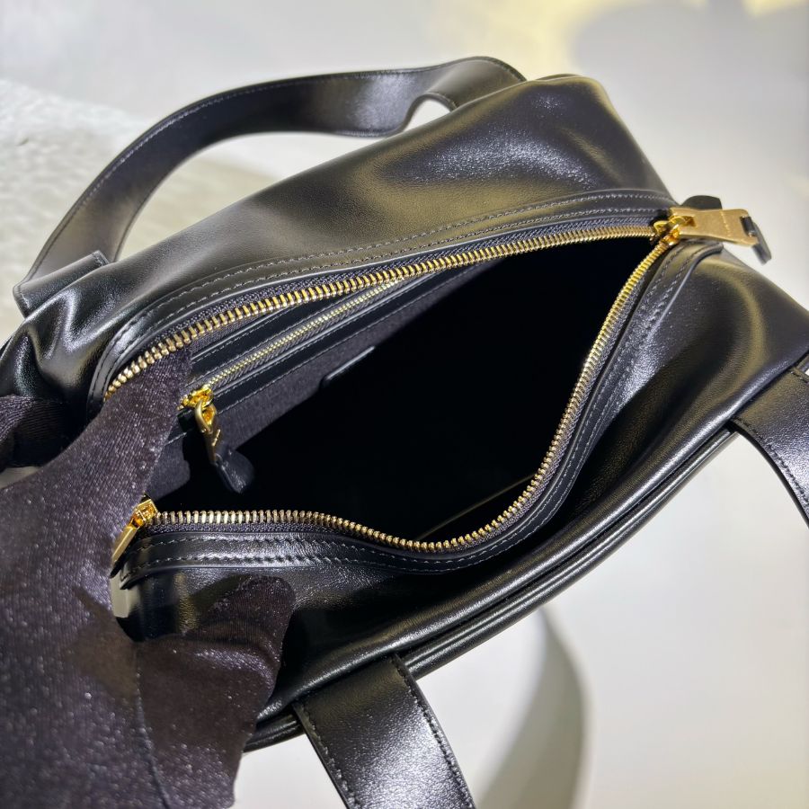 미우미우 아방츄어 소가죽 가방 5BC182 블랙04.jpg