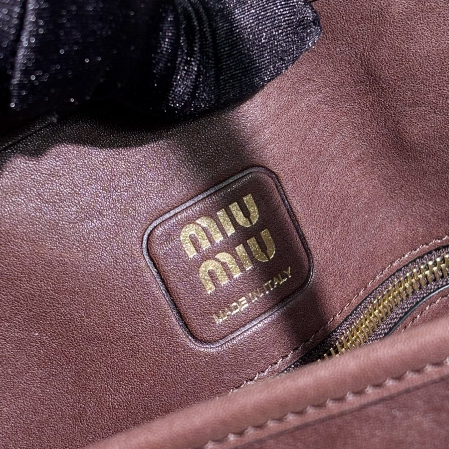 미우미우 아벙츄어 나파 레더백 브라이어우드 5BG291 314013cm7.jpg