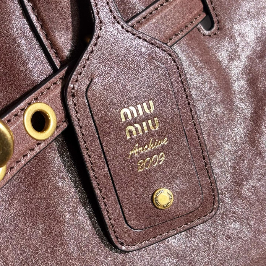미우미우 아벙츄어 나파 레더백 브라이어우드 5BG291 314013cm8.jpg