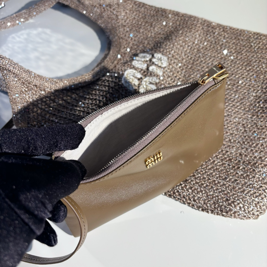 미우미우 아이비 스팽글 메쉬 백 5BG231 3540cm 라이트 브라운07.jpg