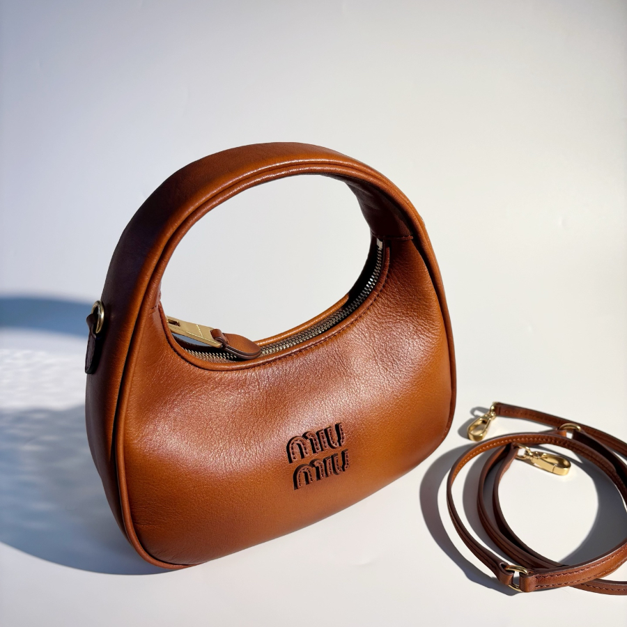 미우미우 완더 빈티지 소가죽 백 5BC125 20176cm 브라운6.jpg