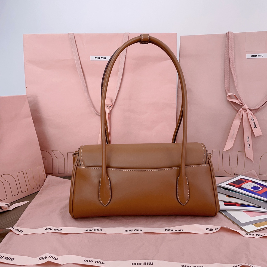 미우미우 레더 숄더백 5BD265 281511cm 꼬냑2.jpg