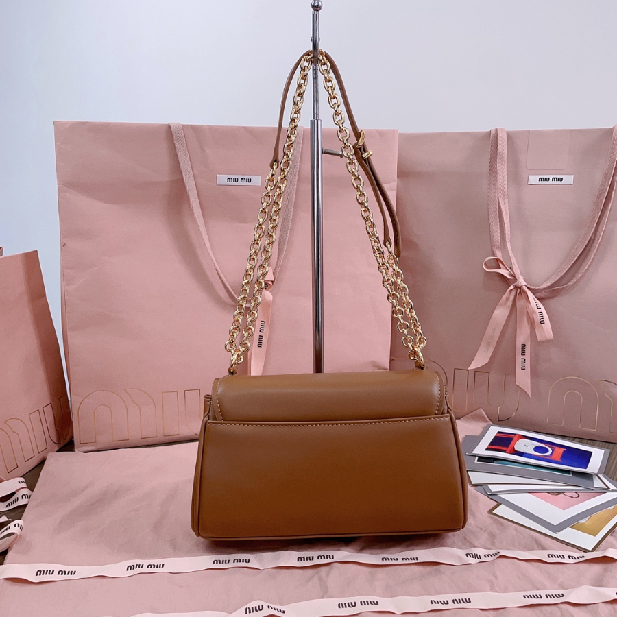 미우미우 레더 숄더백 2413.59cm 5BD266 꼬냑2.jpg