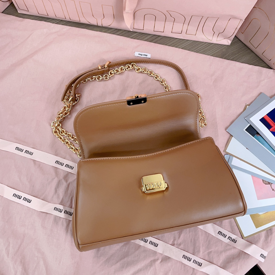 미우미우 레더 숄더백 2413.59cm 5BD266 꼬냑4.jpg