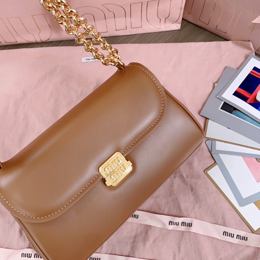 미우미우 레더 숄더백 2413.59cm 5BD266 꼬냑5.jpg