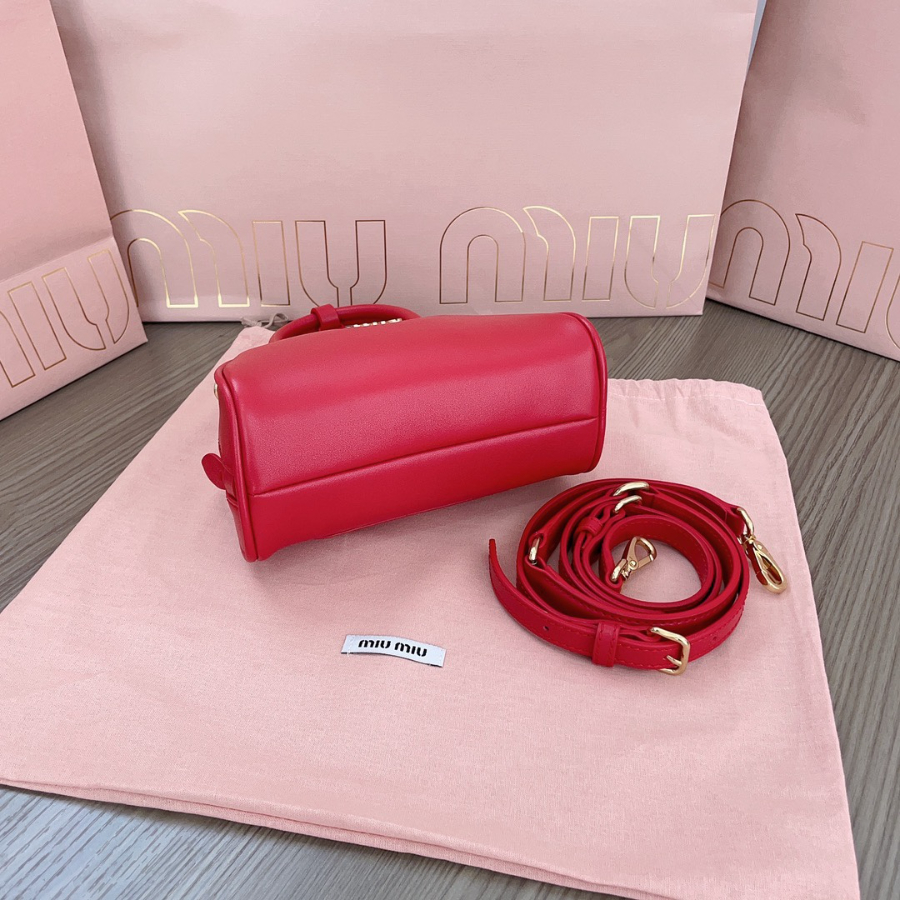미우미우 레더 탑 숄더백 1811.58cm 5BP0M 레드7.jpg