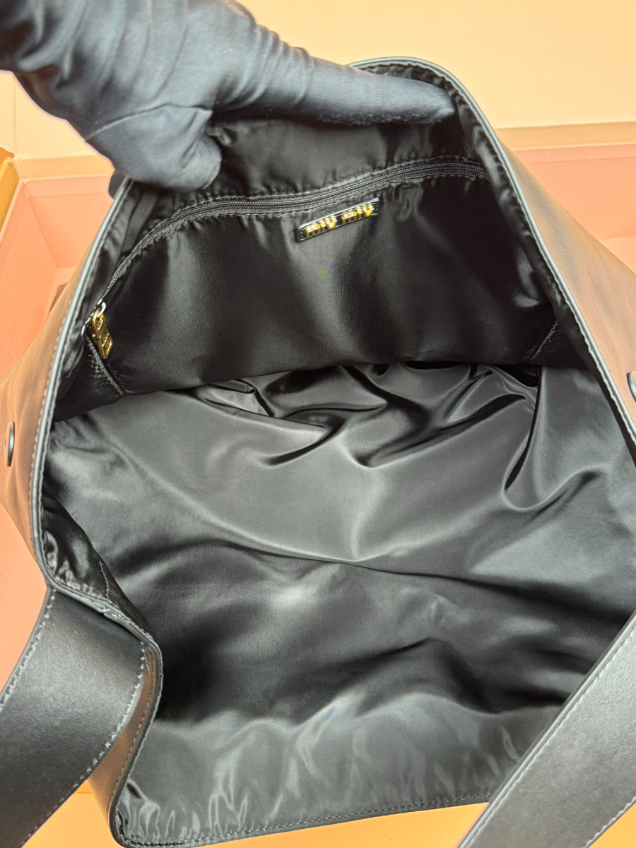 미우미우 레더 호보백 숄더백 5BC119 414611cm 블랙8.jpg