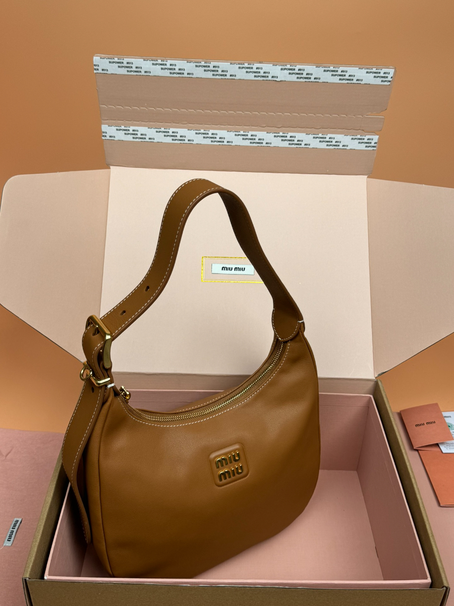 미우미우 레더 호보백 숄더백 5BP177 27279cm 카라멜4.jpg