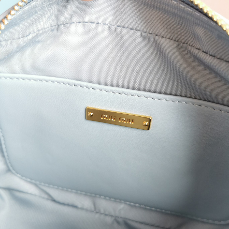 미우미우 마테라쎄 나파 가죽 숄더백 5BH118B 20135.5cm 남회색8.jpg