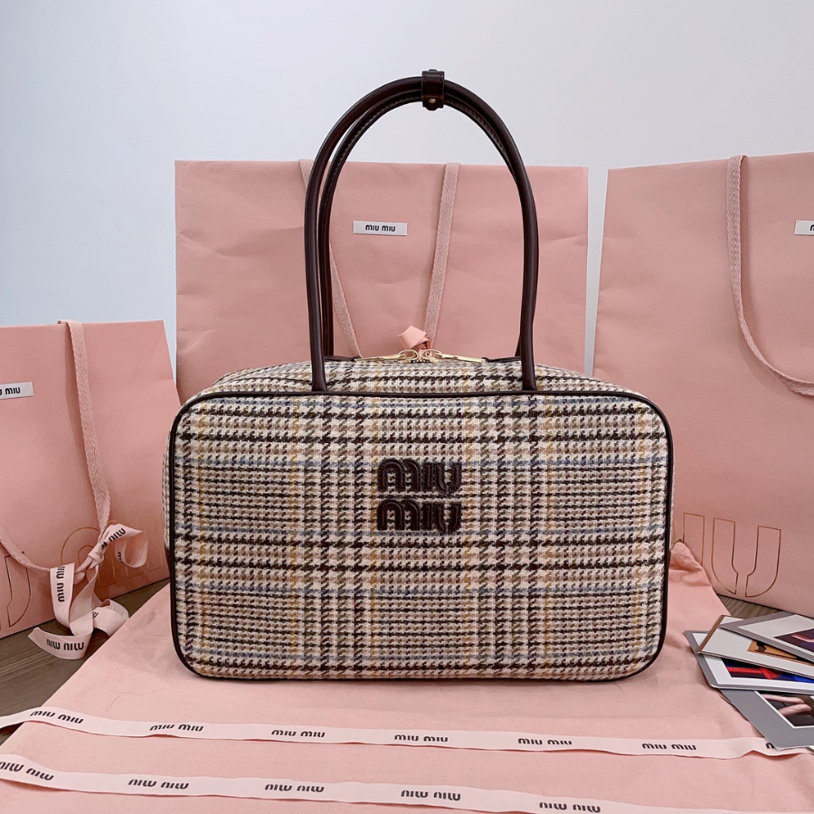 미우미우 캔버스 앤 레더 보 백 하운드투스 342312cm 5BB1171.jpg