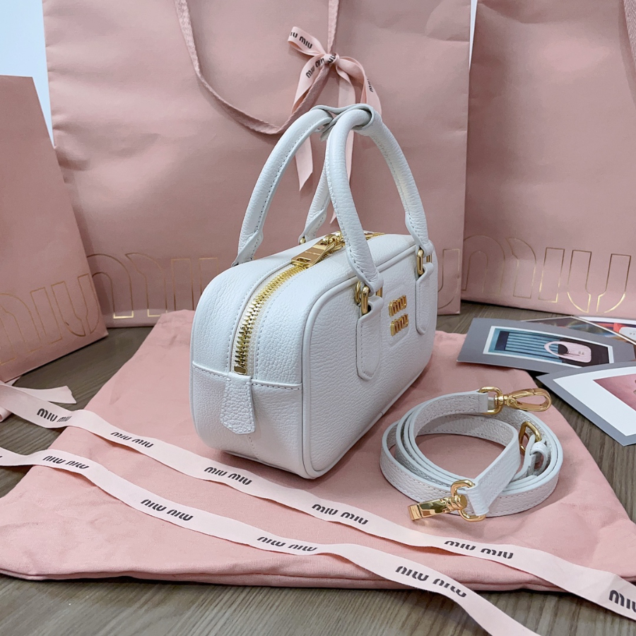 미우미우 금장 아르카디 가죽 백 5BB142 2210.57.5cm 화이트5.jpg