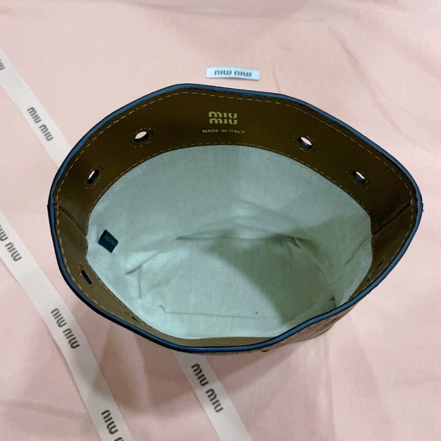 미우미우 나파 가죽 미니 백 5NF460 17146cm 브라운8.jpg