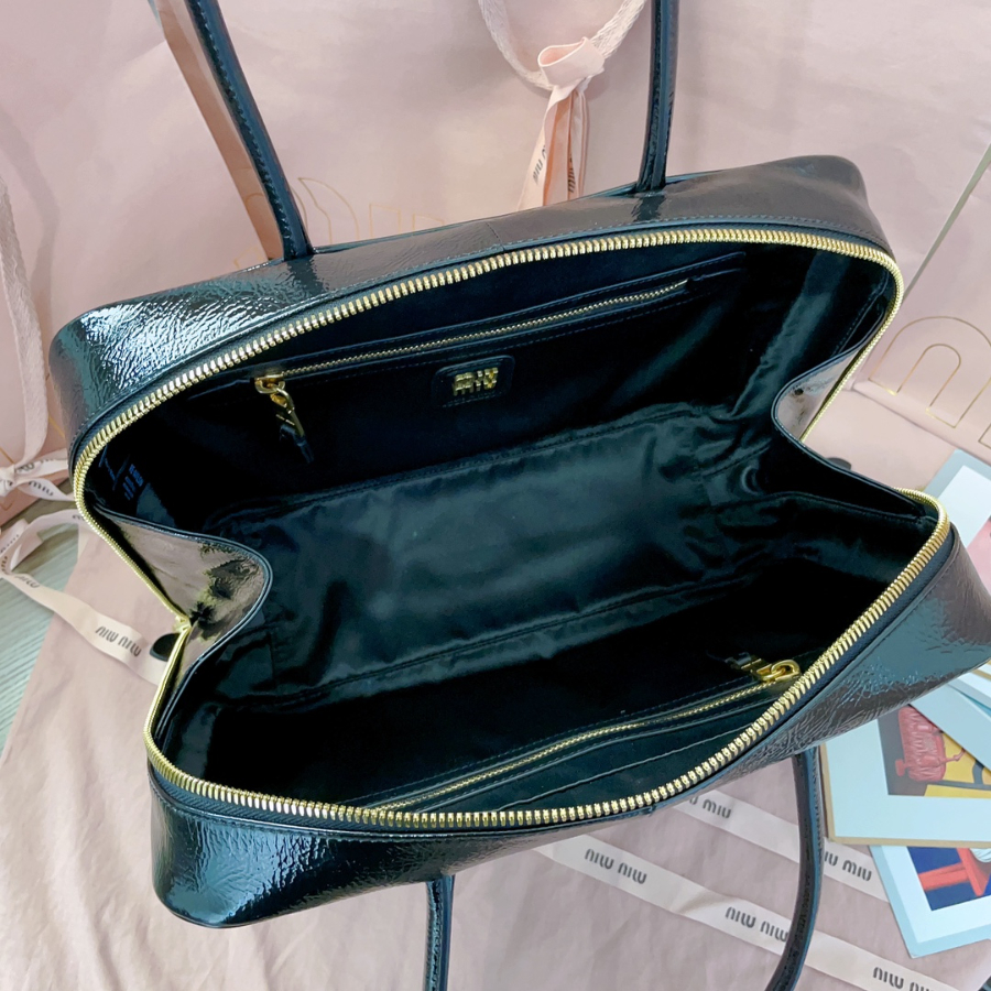 미우미우 나플락 페이던트 가죽 보 백 블랙 5BB117 342312cm6.jpg