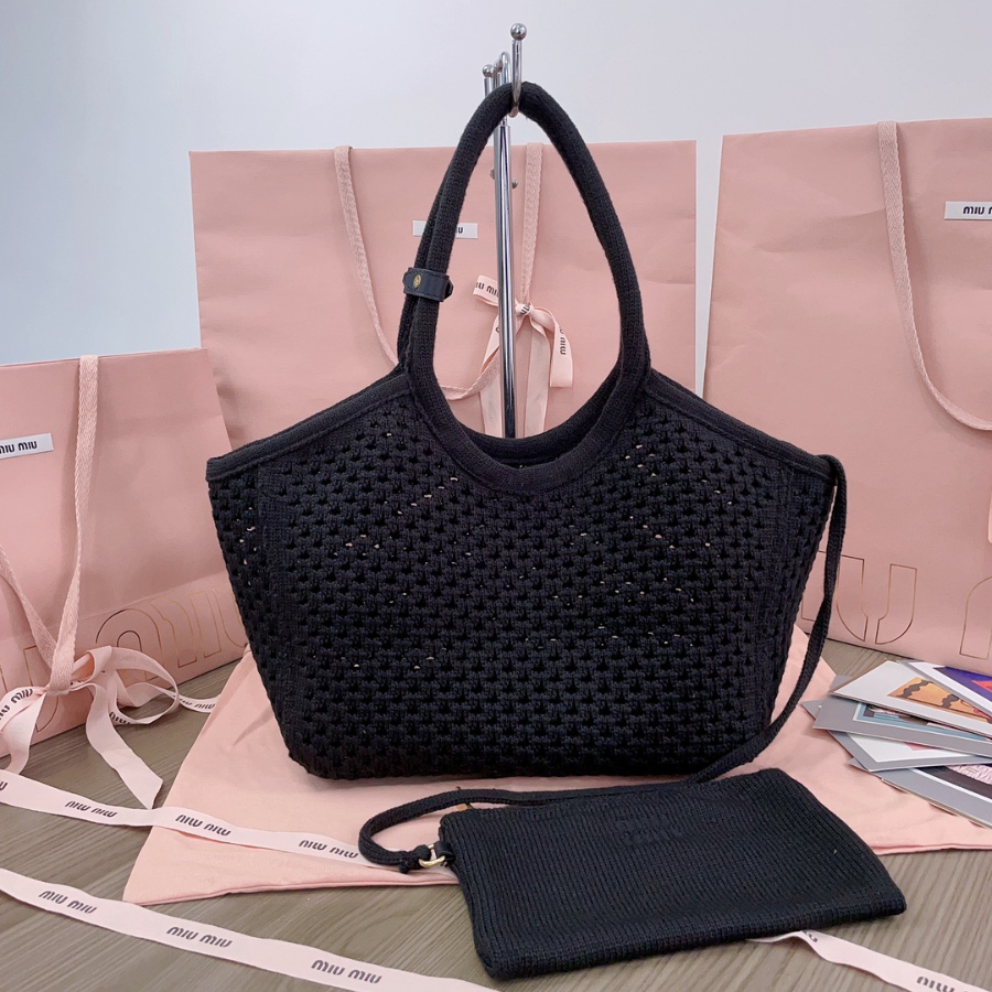 미우미우 모노그램 니트 토트백 282612.5cm 블랙2.jpg