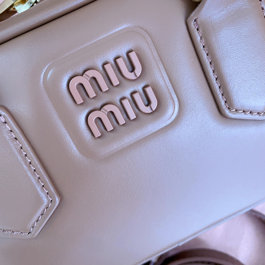 미우미우 아르카디 가죽 백 5BB142 2210.57.5cm 브라운7.jpg