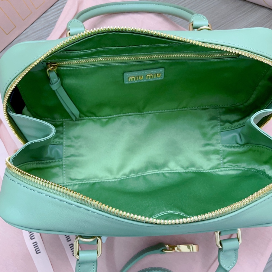 미우미우 아르카디 가죽 백 5BB148 27129cm 그린8.jpg