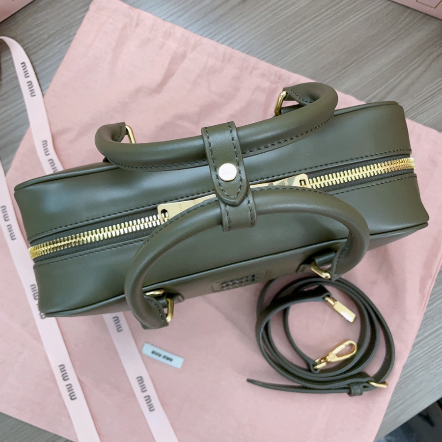 미우미우 아르카디 가죽 백 5BB148 27129cm 올리브3.jpg