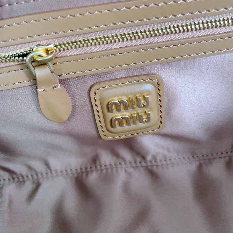 미우미우 아르카디 가죽 백 5BB148 27129cm 코냑8.jpg