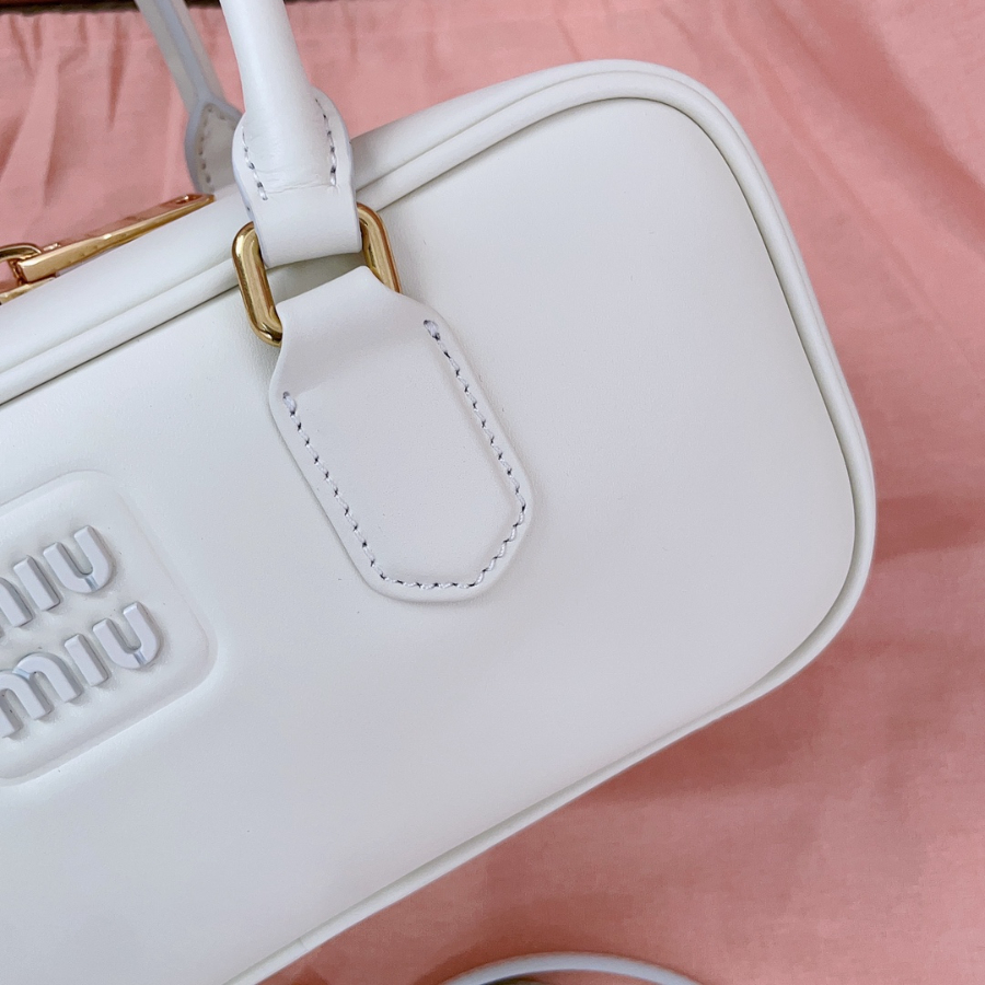 미우미우 아르카디 가죽 백 5BB148 27129cm 화이트7.jpg
