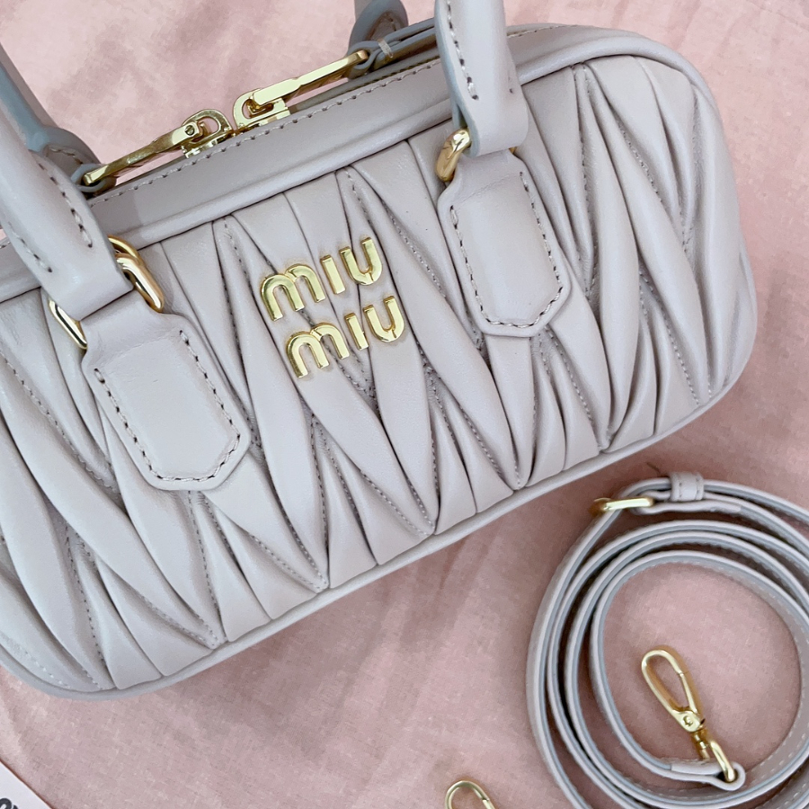 미우미우 아르카디 마테라쎄 나파 가죽 미니 백 19105cm 5BP088 핑크7.jpg