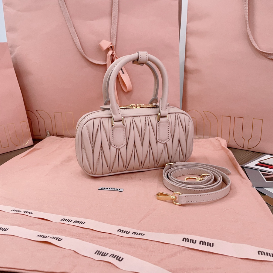 미우미우 아르카디 마테라쎄 나파 가죽 미니 백 19105cm 5BP088 핑크2.jpg