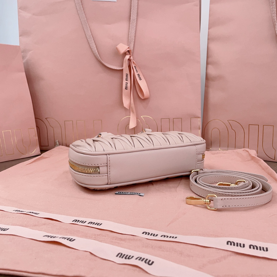 미우미우 아르카디 마테라쎄 나파 가죽 미니 백 19105cm 5BP088 핑크4.jpg