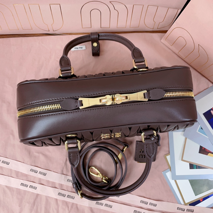 미우미우 아르카디 마테라쎄 나파 가죽 백 5BB148 27129cm 초콜릿6.jpg