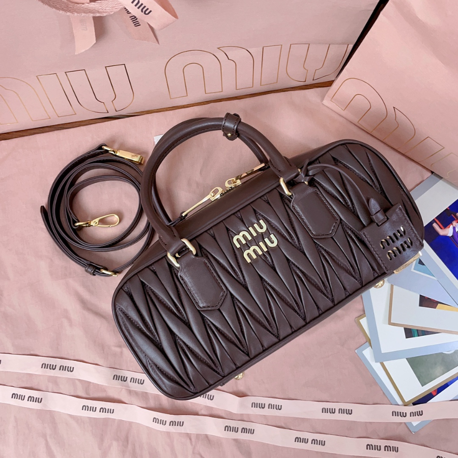 미우미우 아르카디 마테라쎄 나파 가죽 백 5BB148 27129cm 초콜릿1.jpg