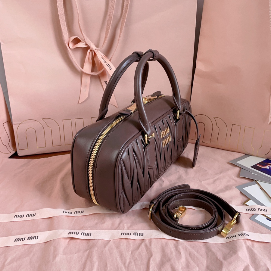 미우미우 아르카디 마테라쎄 나파 가죽 백 5BB148 27129cm 초콜릿4.jpg