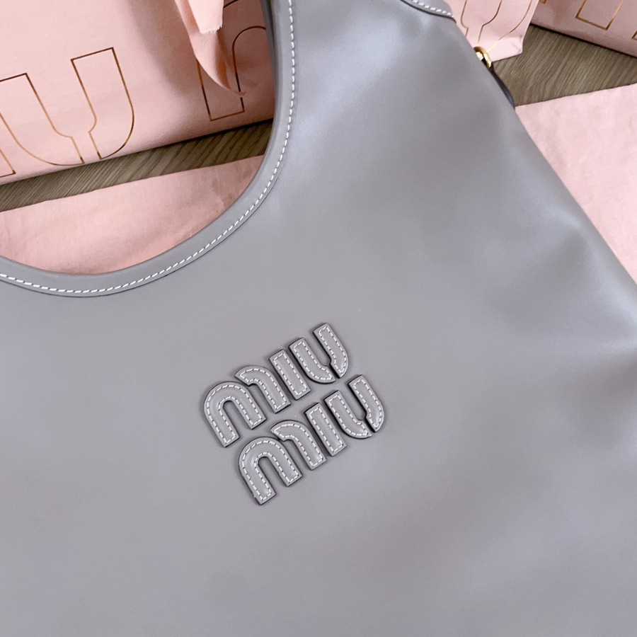 미우미우 아이비 가죽 백 3540cm 5BG231 그레이6.jpg