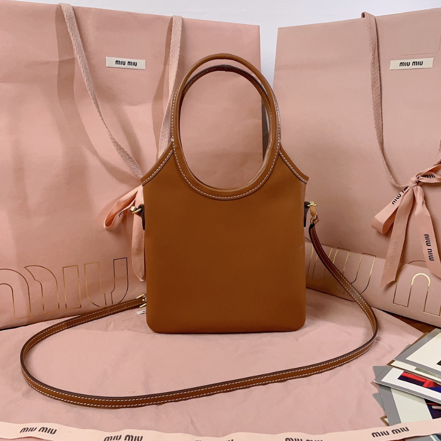 미우미우 아이비 가죽 핸드백 5BA281 2024cm 브라운2.jpg