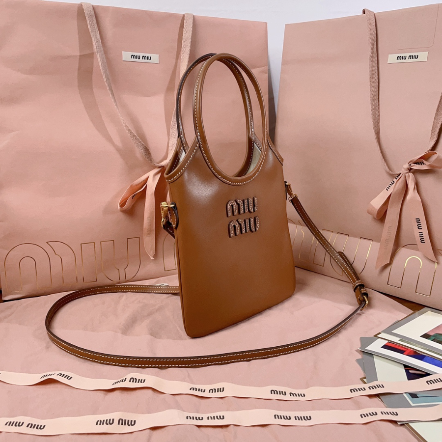 미우미우 아이비 가죽 핸드백 5BA281 2024cm 브라운3.jpg