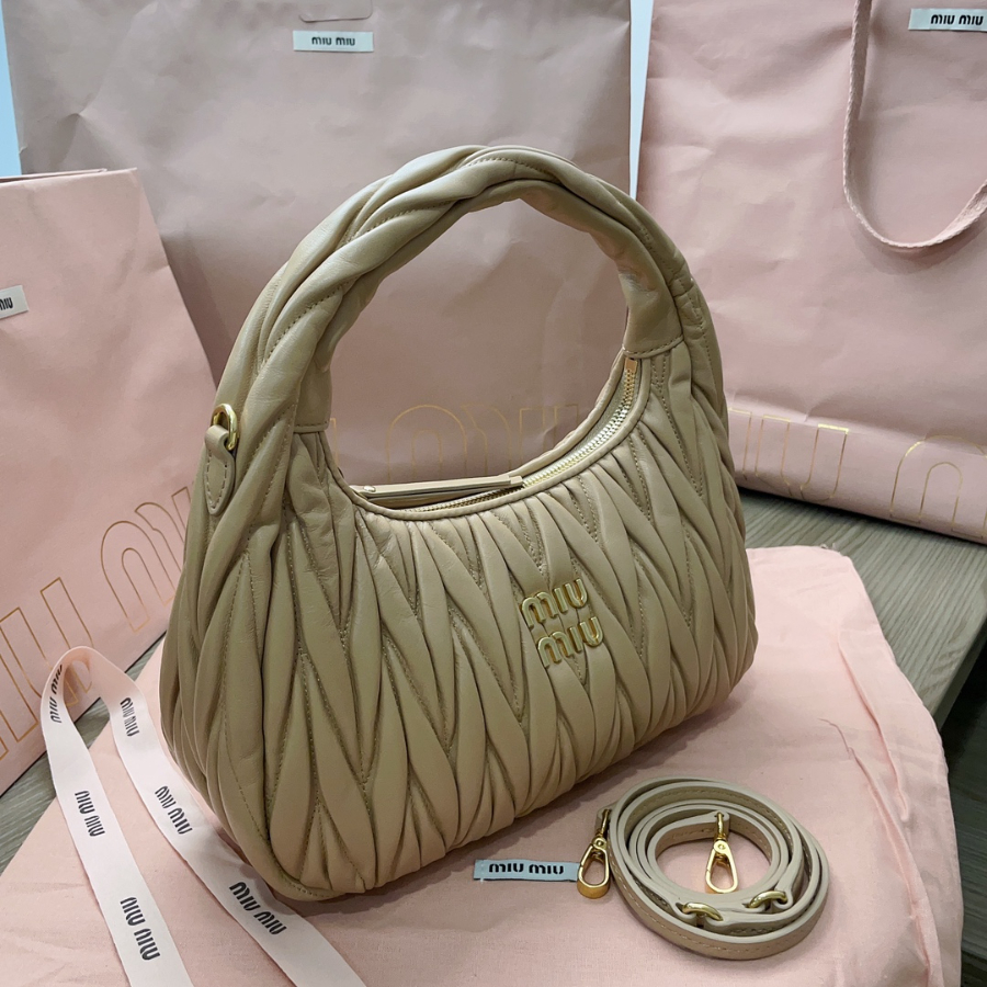 미우미우 완더 마테라쎼 나파 가죽 호보 백 5BC153 25187cm 라이트 브라운2.jpg