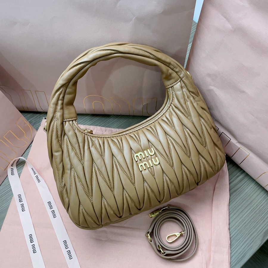 미우미우 완더 마테라쎼 나파 가죽 호보 백 5BC153 25187cm 커피5.jpg