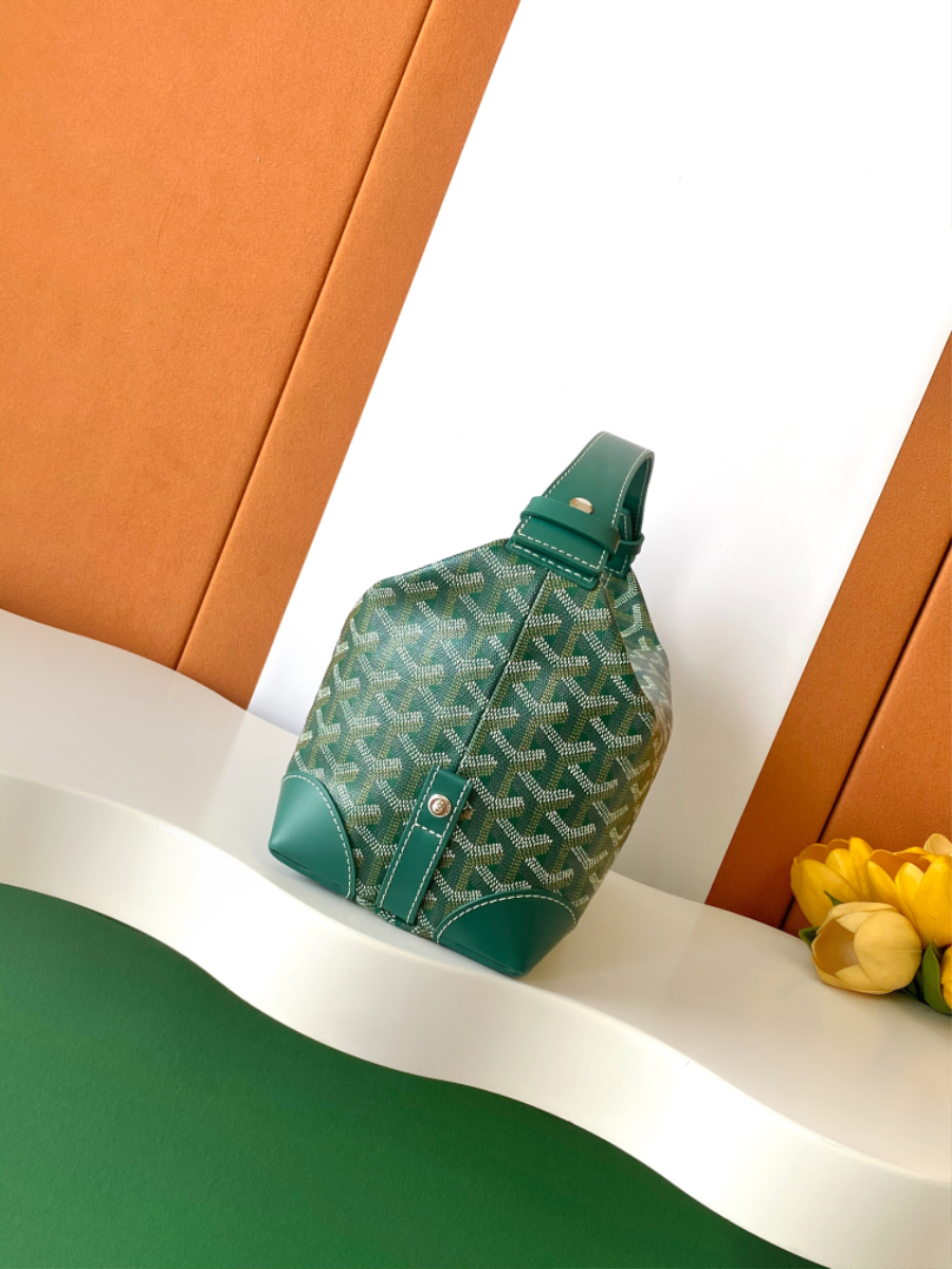 고야드 toilet ecrue 화장실 백 그린 231312cm07.jpg