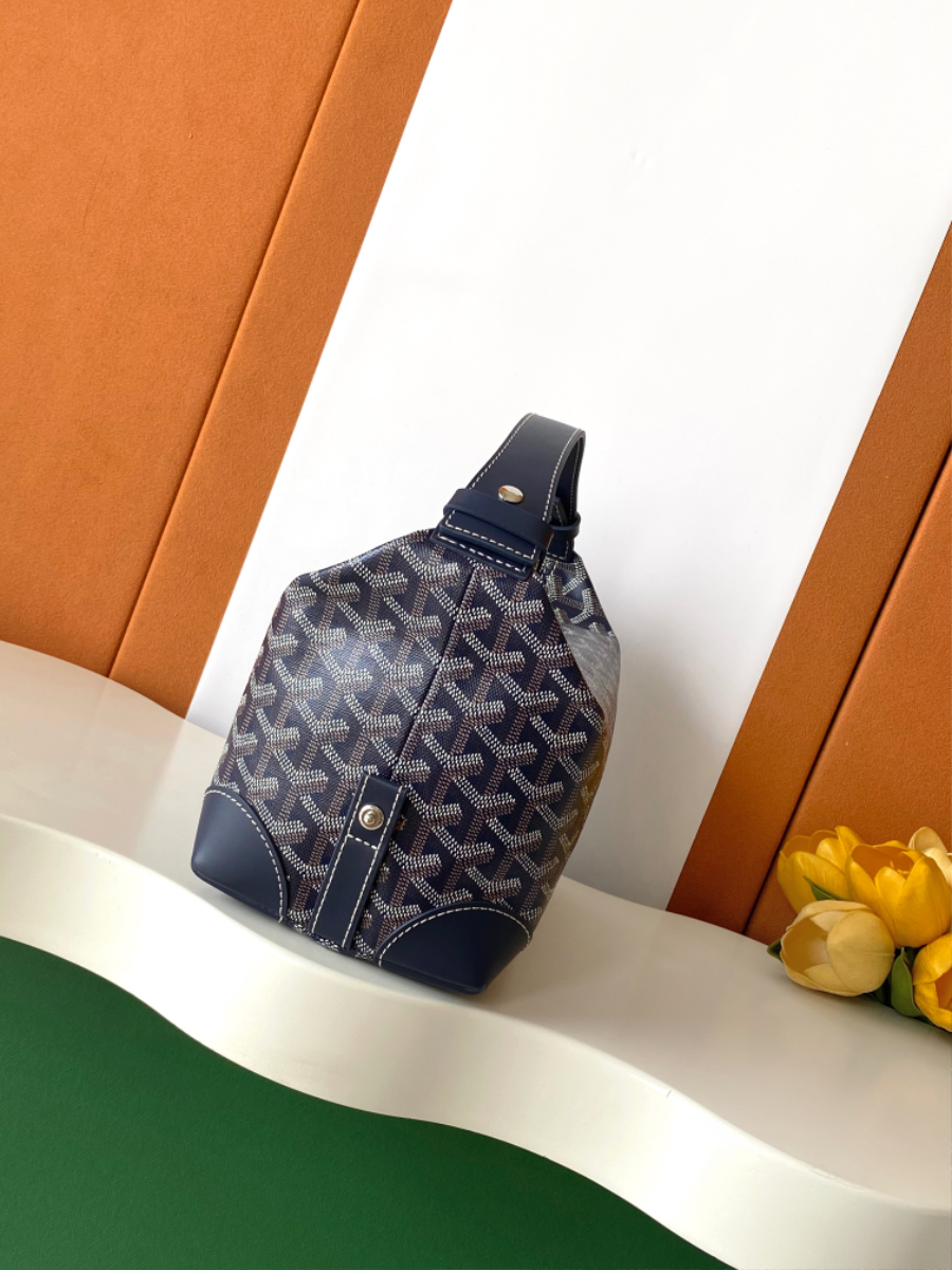 고야드 toilet ecrue 화장실 백 네이비 231312cm07.jpg