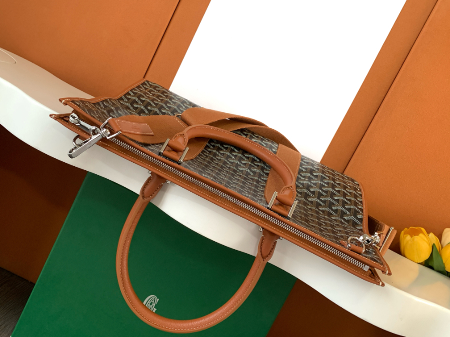 고야드 모르방 도큐먼트 케이스 브라운 396.529m6.jpg