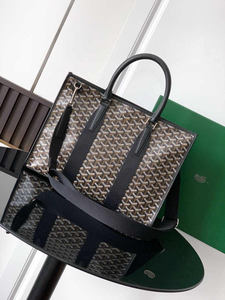 고야드 모르방 도큐먼트 케이스 블랙 396.529m2.jpg