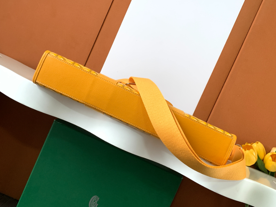 고야드 모르방 도큐먼트 케이스 옐로우 396.529m6.jpg