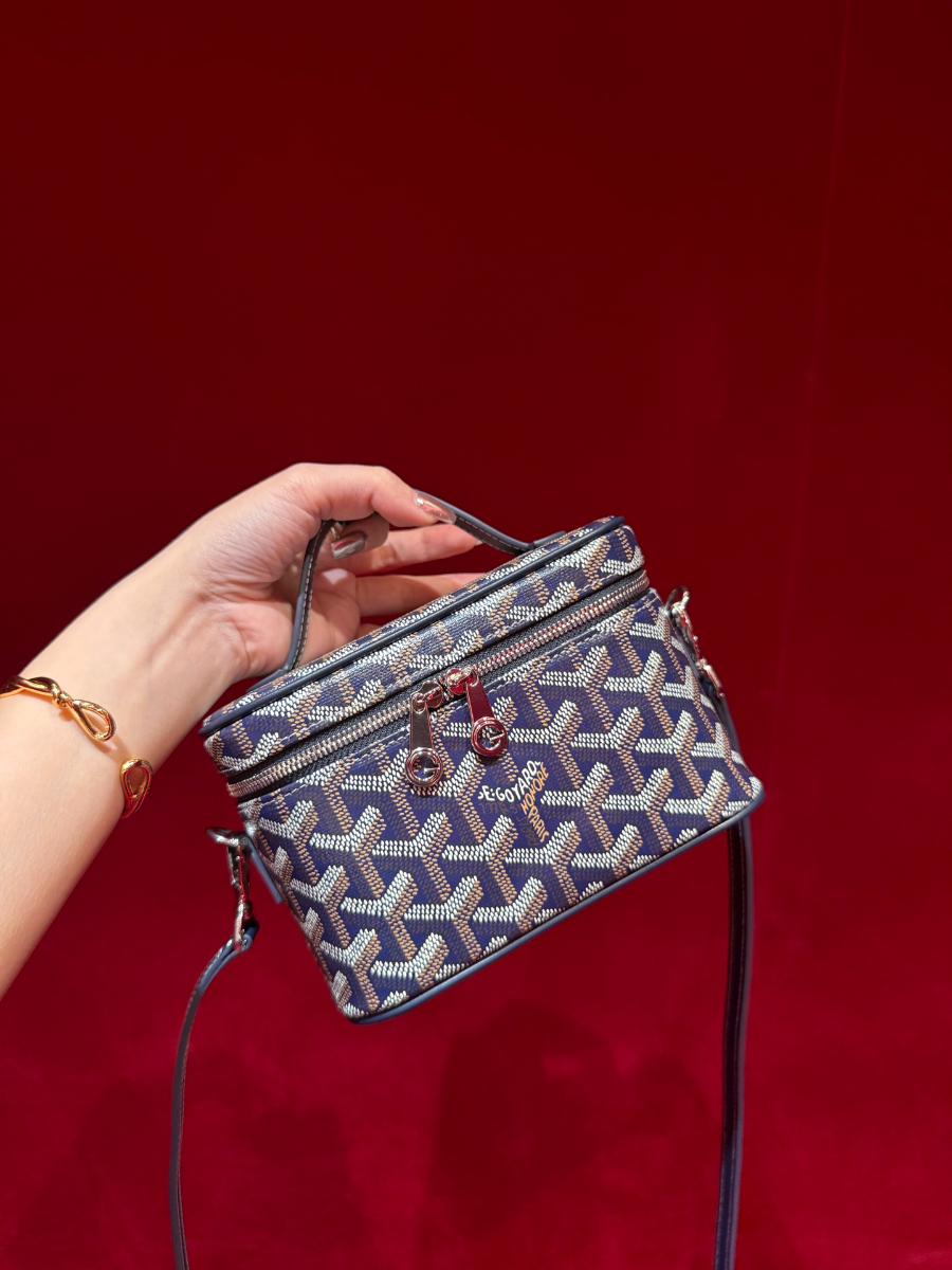 고야드 뮤즈 바니티 16810cm 진블루1 (2).jpg