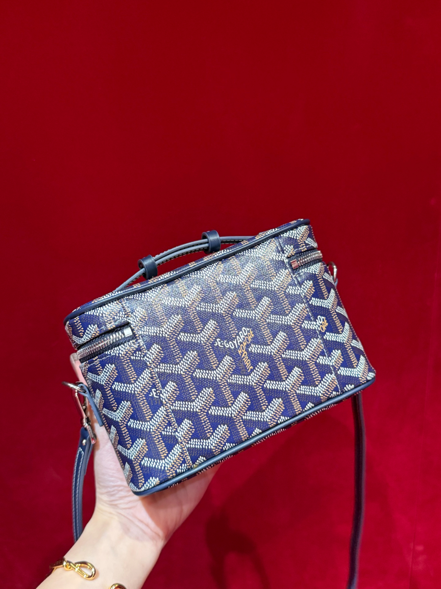 고야드 뮤즈 바니티 16810cm 진블루1 (3).jpg