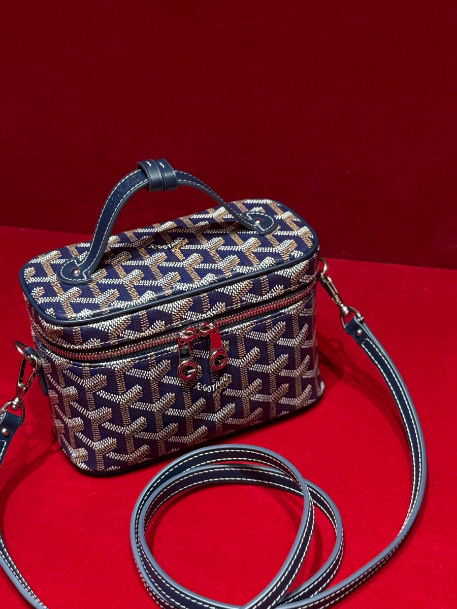 고야드 뮤즈 바니티 16810cm 진블루1 (5).jpg