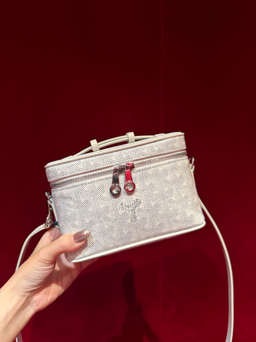 고야드 뮤즈 바니티 16810cm 화이트02.jpg