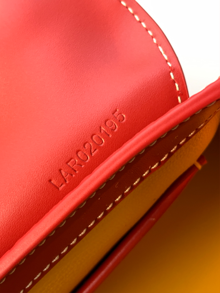 고야드 미니 사이공 백 레드 157.520m8.jpg