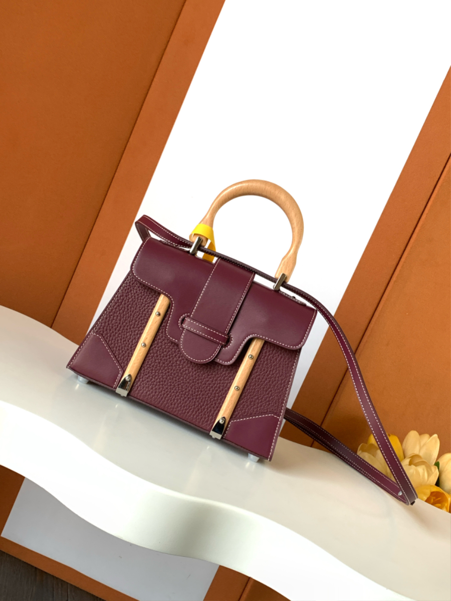 고야드 미니 사이공 백 와인 157.520m1.jpg