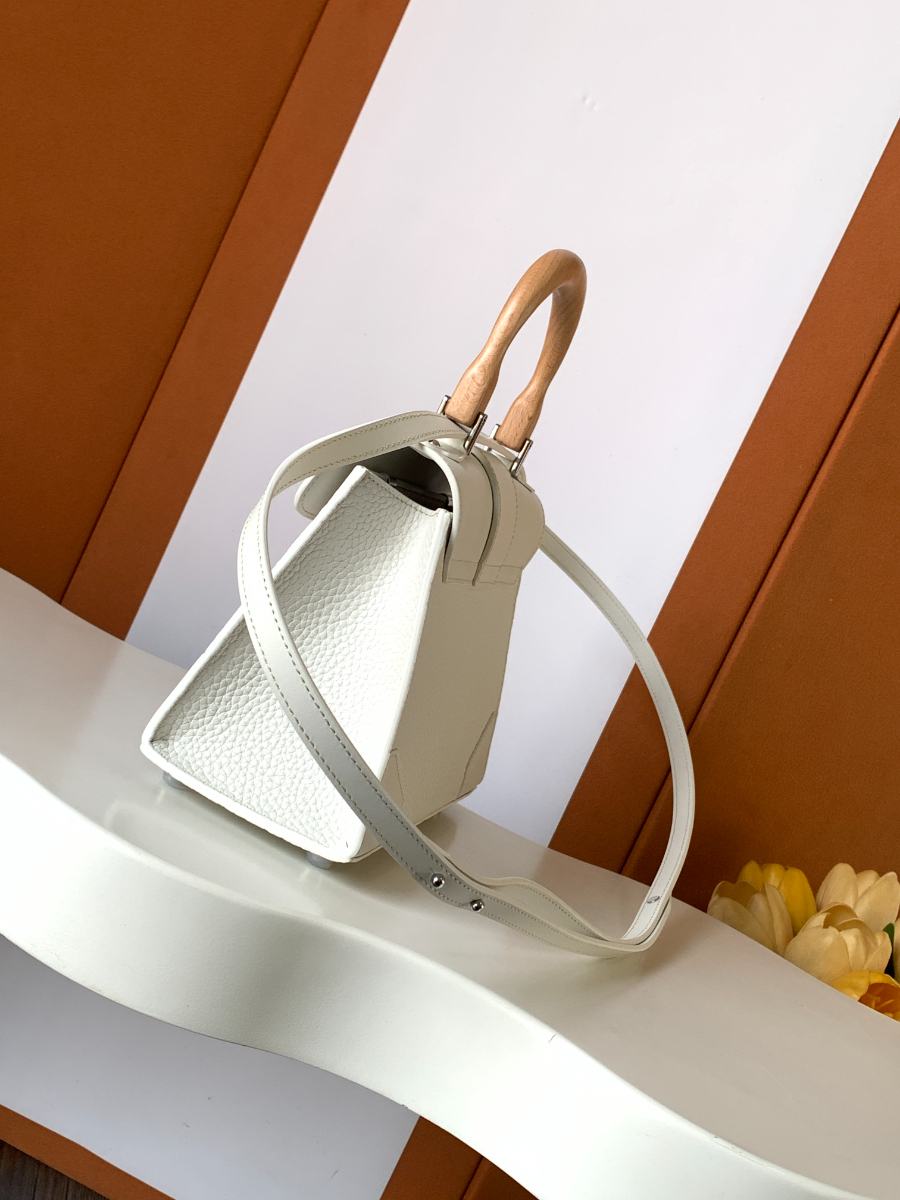 고야드 미니 사이공 백 화이트 157.520m4.jpg