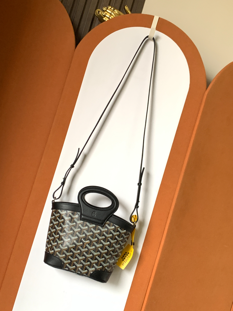 고야드 벨루가 미니백 블랙 23818.5cm01.jpg