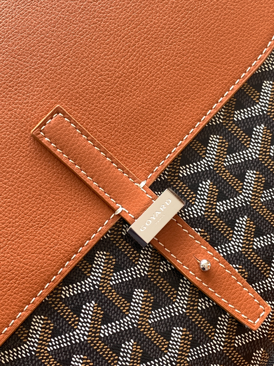 고야드 쿠르지에 메신저백 브라운 32425m7.jpg