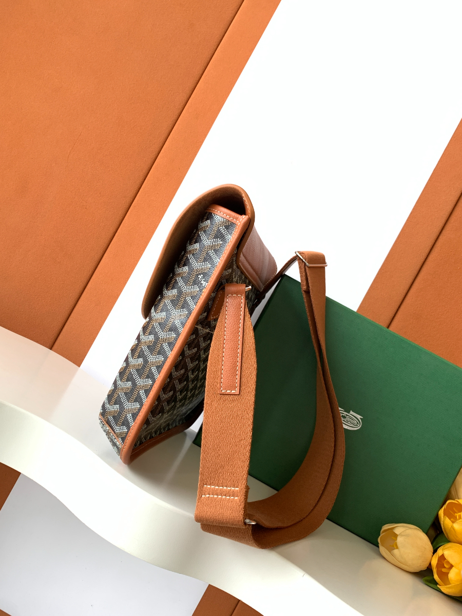 고야드 쿠르지에 메신저백 브라운 32425m4.jpg