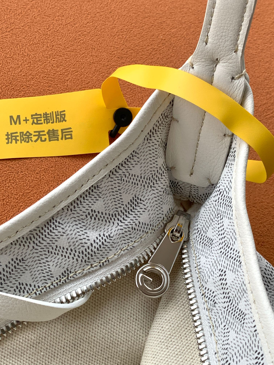 고야드 투견 강아지 호보백 화이트 271542cm 8120 Goyard9.jpg